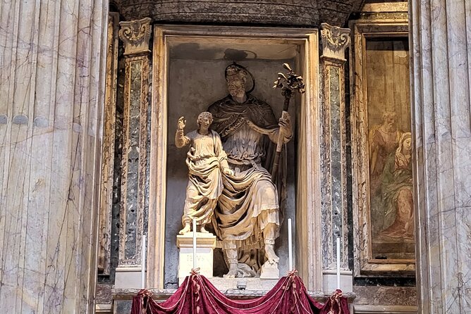 Rome's Iconic Ancient Temple: Pantheon Fast Track Entry Tickets - Raffaello, Italy’s kings, and the monument’s human side