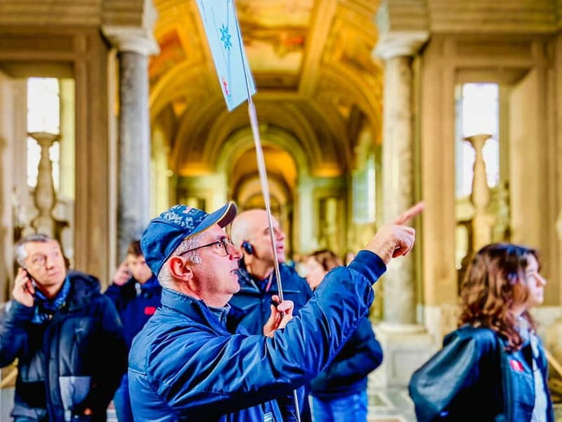 Rome: Sistine Chapel, Vatican Museums and Basilica Tour - The Vatican Museums: a fast start with plenty to absorb