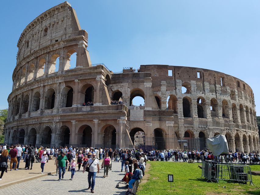 Rome: Small-Group Colosseum, Roman Forum & Palatine Hill - Entering the Colosseum through a priority entrance
