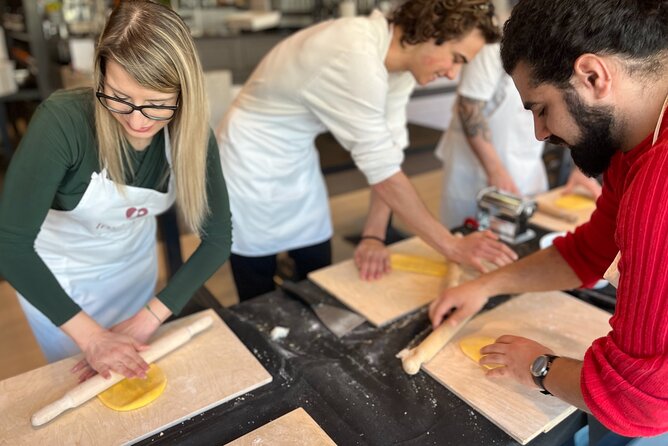 Rome Small Group Pasta Making Class with Wine and Italian Chef - Aperitivo first: Spritz, chips, and Roman flavor