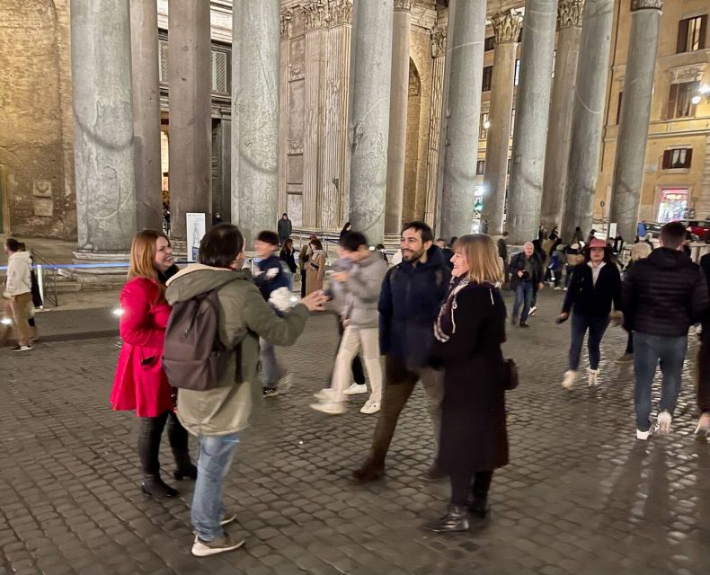 Rome: Spanish Steps, Trevi, Navona and Pantheon Sunset Tour - How the guides shape the experience