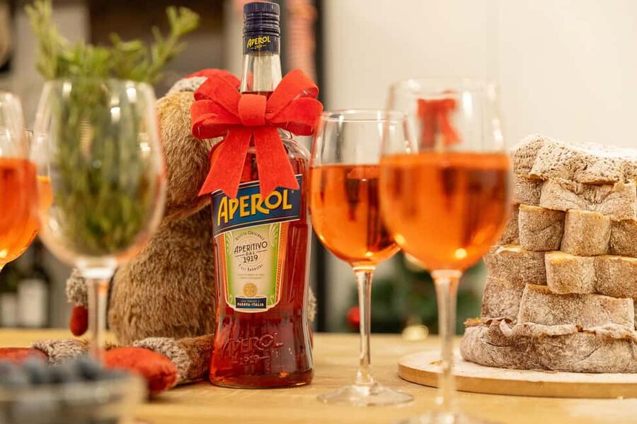 Rome: Spritz & Spaghetti Cooking Class - Starting with an Aperol spritz