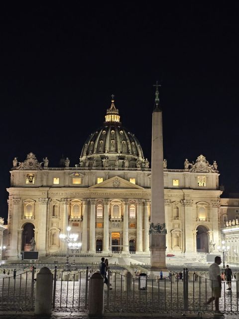 Rome: St. Peter's Basilica and Papal Tombs Guided Tour - Inside the basilica: scale, marble, and major works
