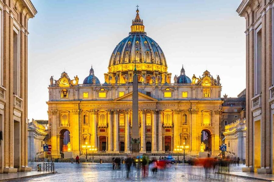 Rome: St. Peter's Basilica Audio Guide with Dome Tickets - Is the host support worth having?