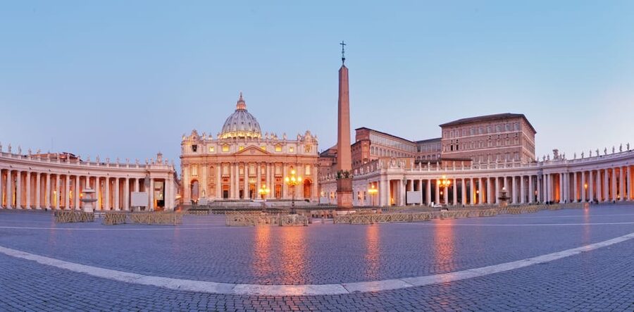 Rome: St. Peter's Basilica Audio Guide with Dome Tickets - Best times and best types of visitors