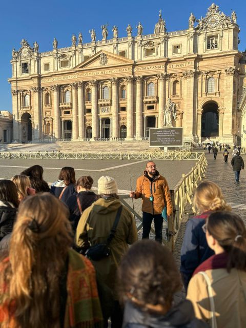 Rome: St. Peter's Basilica Express Guided Tour - Below ground in the Vatican Grottoes