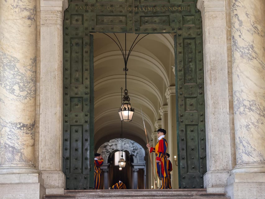 Rome: St. Peter's Basilica, La Pietà, Papal Tombs and Dome - Key points to know before you go