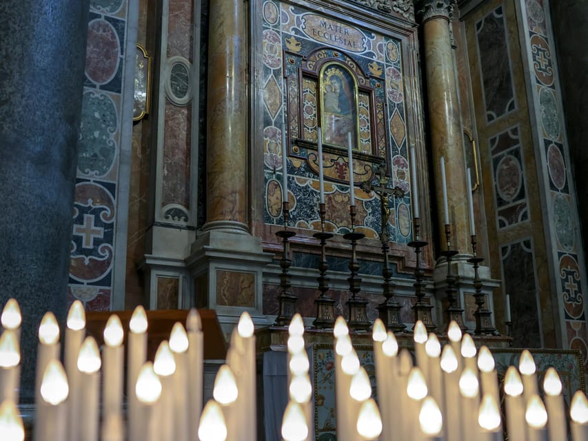 Rome: St. Peter's Basilica, La Pietà, Papal Tombs and Dome - Entering the basilica and finding the big picture