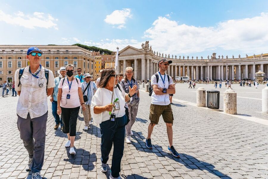 Rome: St. Peter's Basilica, Square and Grottoes Guided Tour - Inside St. Peter’s Basilica: art on a huge scale