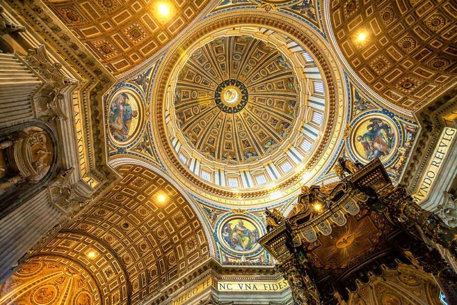 Rome: St. Peter’s Basilica Tour with Vatican Grottoes - Descending to the Vatican Grottoes
