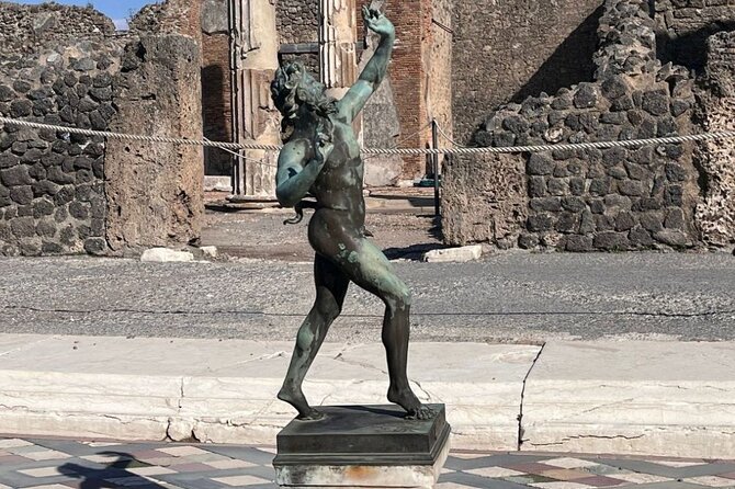 Rome to Pompeii Guided Tour with Wine & Lunch by High Speed Train - Group size, guide quality, and pace