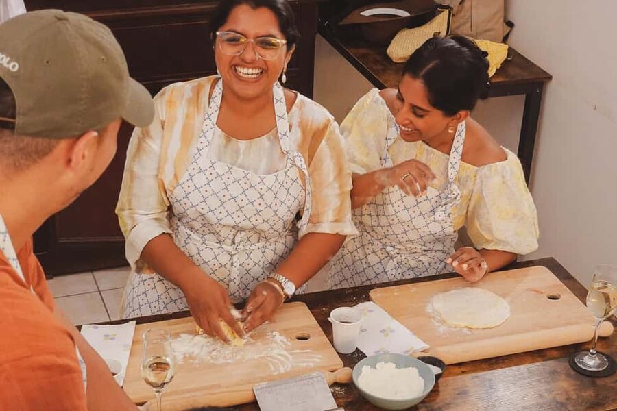 Rome: Traditional Pasta, Spritz & Tiramisu Cooking Class - Who should book this class?