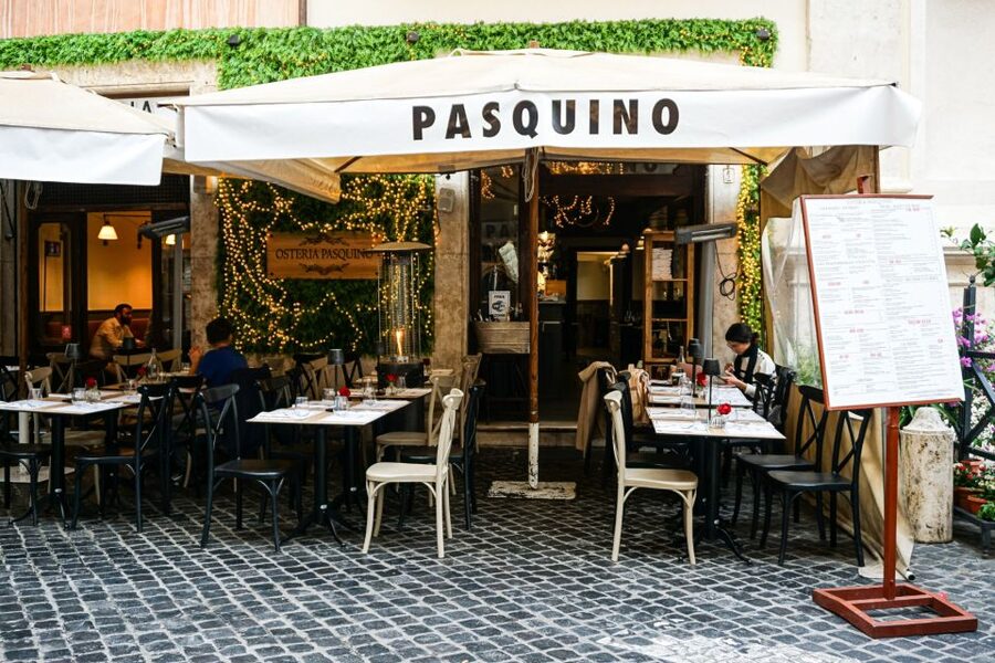 Rome: Traditional Pizza Cooking Class near Piazza Navona - Why families and teenagers fit this activity well