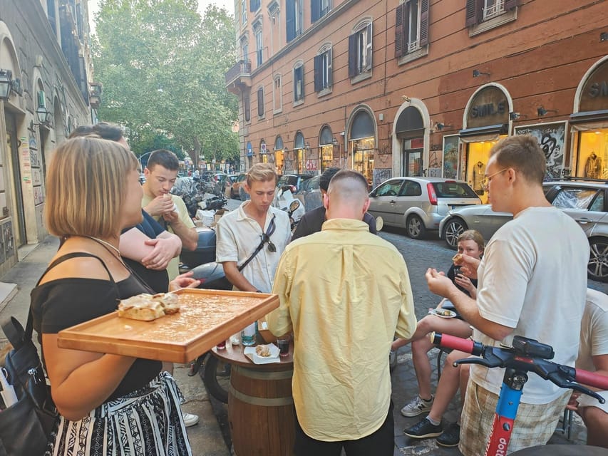 Rome: Trastevere & Campo de Fiori Street Food Walking Tour - Starting in Trastevere at Piazza San Simeone
