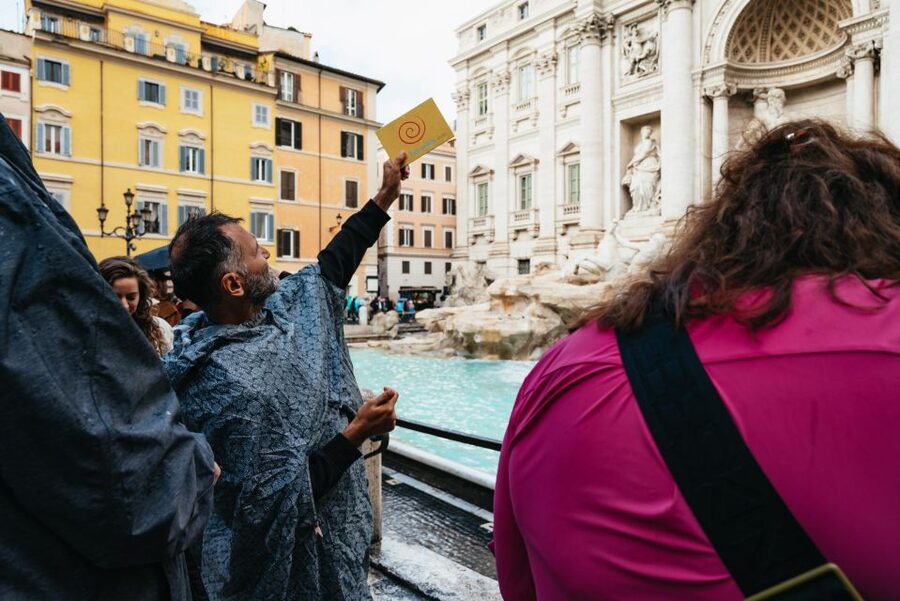 Rome: Trevi Fountain and Underground Guided Tour - Why the guide matters in such a short tour