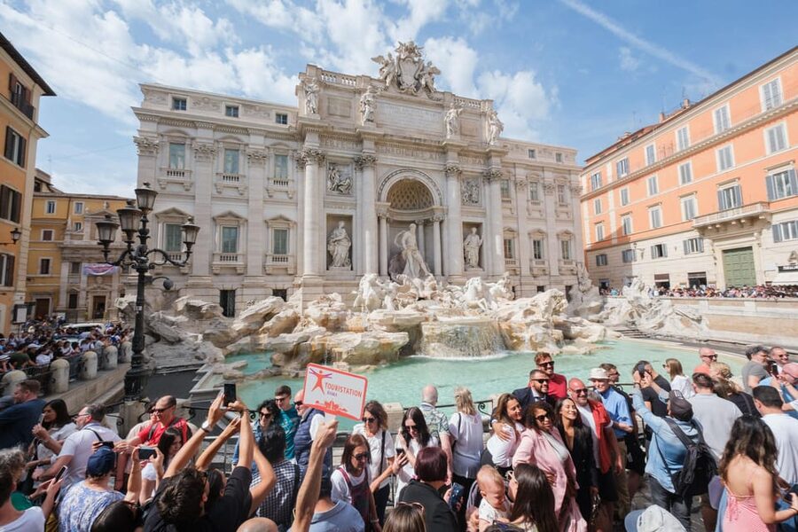 Rome: Trevi Fountain District Underground Domus Guided Tour - Key points to know before you book