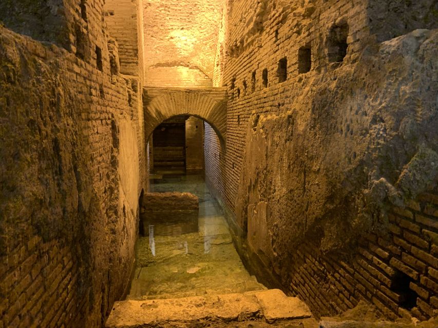 Rome: Trevi Fountain District Underground Domus Guided Tour - Who should book this tour?