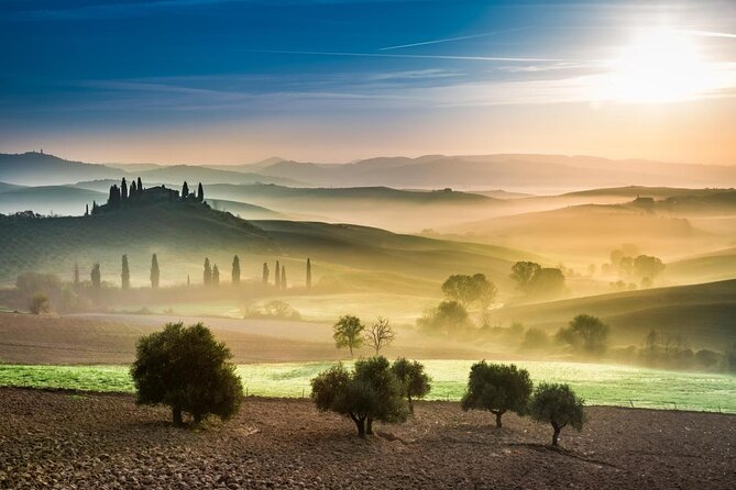 Rome: Tuscany & Montepulciano Day Trip with Lunch & Wine Tasting - What makes this Tuscany day trip worth considering