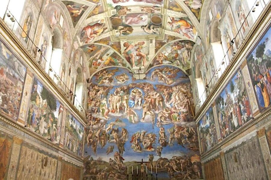 Rome: Vatican Evening Tour with Sistine Chapel and Museums - What the two-hour pace feels like