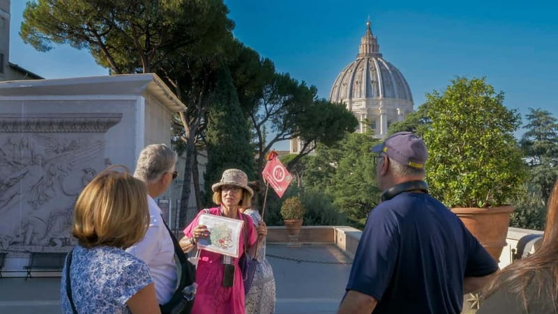 Rome: Vatican Museums and Sistine Chapel Small Group Tour - Meeting the guide near Via Giulio Cesare