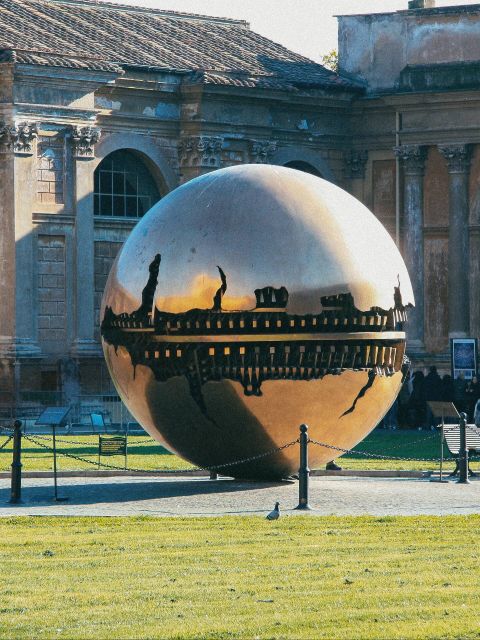 Rome: Vatican Museums and Sistine Chapel Tour with Ticket - Raphael’s Rooms and the ideas behind the paintings