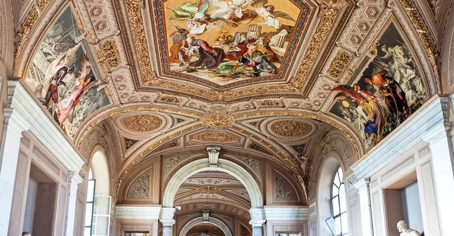 Rome: Vatican Museums & Sistine Chapel Skip-The-Line Ticket - Security and the first galleries