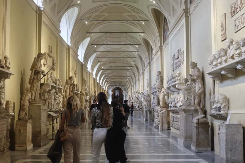 Rome: Vatican Museums & Sistine Chapel Skip-the-Line Tour - Languages, clothing, and what to bring
