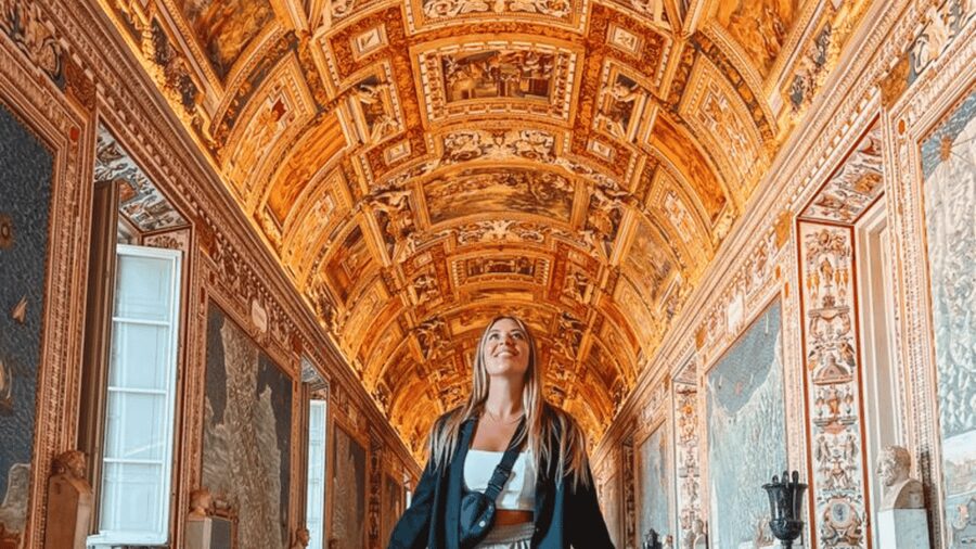 Rome: Vatican Museums & Sistine Chapel Skip-the-Line Tour - Passing through the Vatican Museums