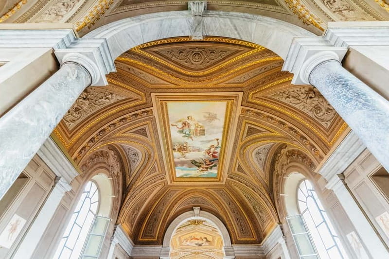 Rome: Vatican, Sistine Chapel and Basilica Guided Tour - What makes the Sistine Chapel different