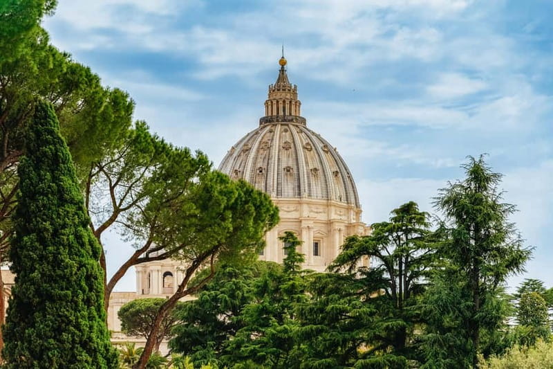 Rome: Vatican, Sistine Chapel and Basilica Guided Tour - Why priority entry matters at the Vatican Museums