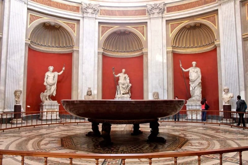 Rome: Vatican, Sistine Chapel & St. Peter's Basilica Tour - Preparing for Michelangelo in the Sistine Chapel