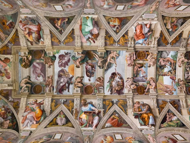 Rome: Vatican, Sistine Chapel & St. Peter's Basilica Tour - Crowds, Clothing, and Physical Demands
