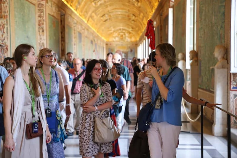 Rome: Vatican & St Peter's Basilica: unlock the wonders - Meeting at Viale Vaticano 100