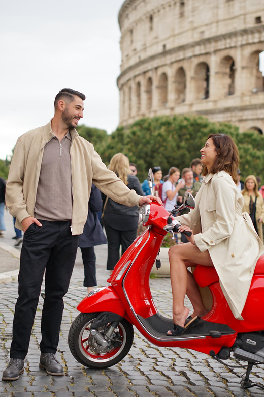 Rome Vespa Tour with Professional Photoshoot - The guides, languages, and overall mood