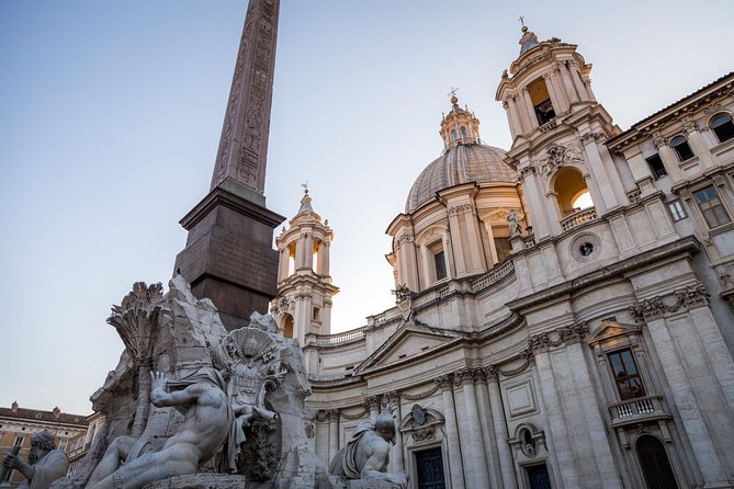 Rome Walking Tour with Piazza Navona, Trevi Fountain and Pantheon - Trevi Fountain is better for atmosphere than a quiet photo