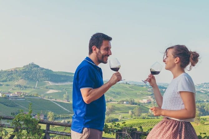 San Gimignano, Siena, Monteriggioni, Chianti Day Trip with Lunch & Wine Tasting - Transport, Group Size, and Walking Reality