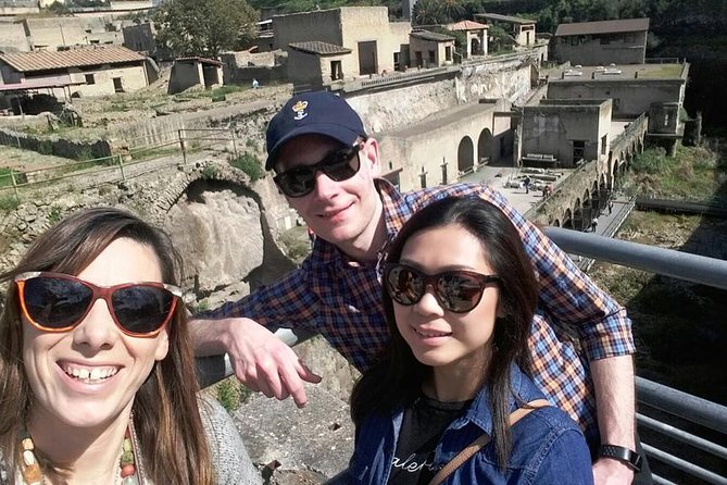 Sharing Tour of Pompeii - Ratings, reliability, and the cancellation question