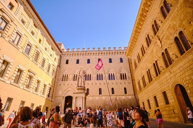 Siena, San Gimignano and Chianti Wines Day Tour from Florence - Group size and language affect the experience