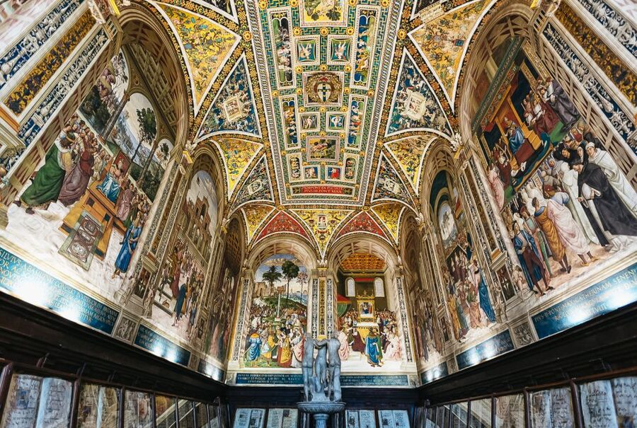 Siena: Siena Cathedral and Piccolomini Library Entry Ticket - The dome rewards a slow upward glance