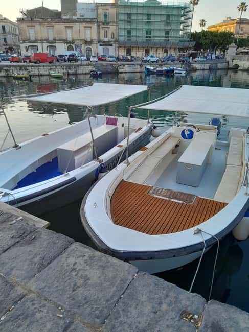Siracusa: Ortigia Boat Tour with Marine Grotto - Why seeing Ortigia by boat changes the picture