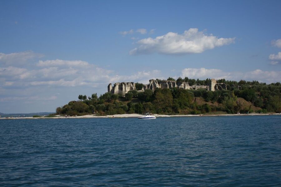Sirmione: 25 Minute Boat Cruise around the Peninsula - Why a Short Boat Ride Works So Well in Sirmione