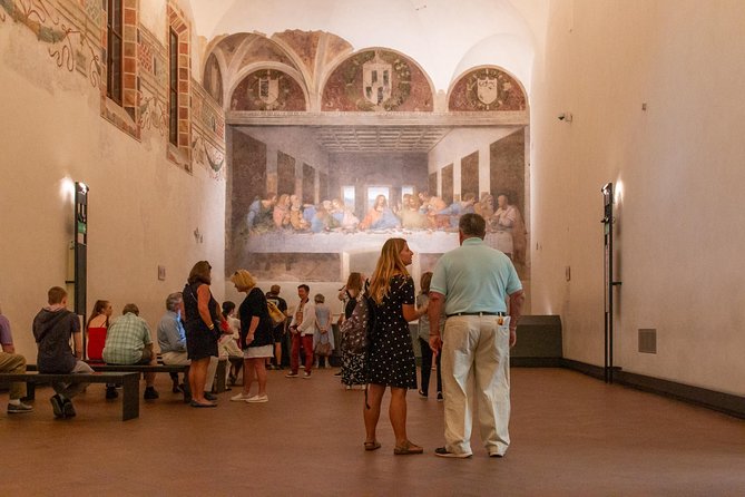 Skip the Line: Essential Milan Tour Including Da Vinci's 'The Last Supper' - La Scala and Milan’s opera tradition