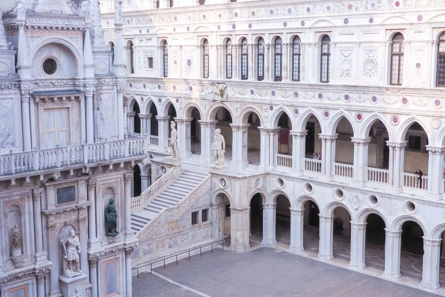 Skip-the-Line Guided Tour of Doge's Palace - Key points at a glance