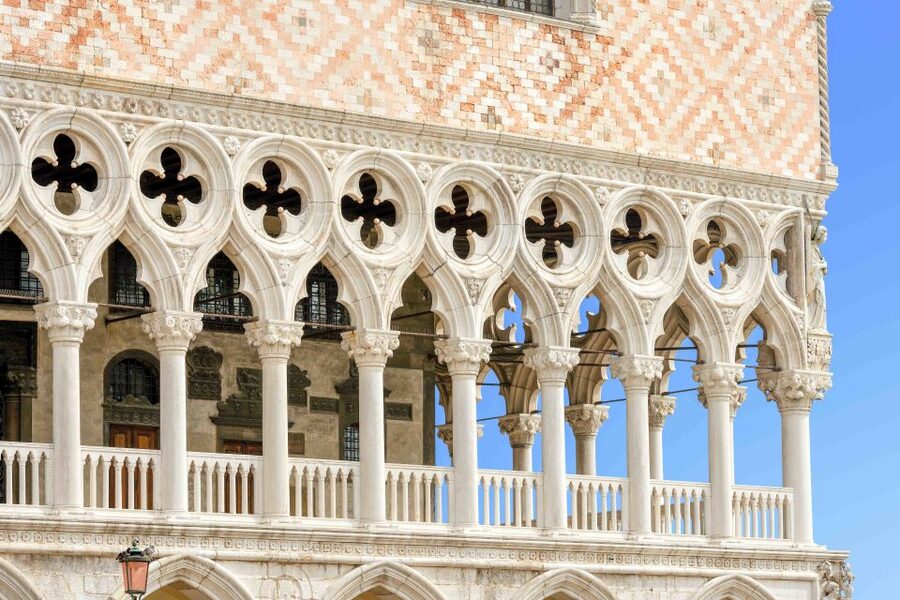 Skip-the-Line Guided Tour of Doge's Palace - Languages, group size, and guide quality