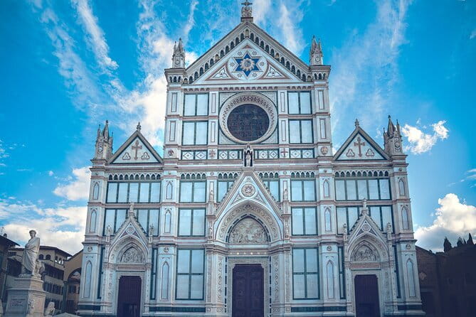Skip-the-Line Guided Tour of Michelangelo’s David in Florence - Seeing David in person