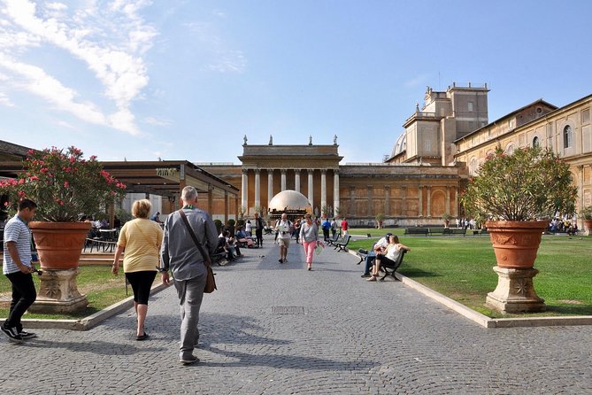Skip the Line: Small Group Vatican & Sistine + Basilica Option - Carriages, cars, and the first museum highlights