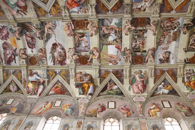 Skip The Line ticket to the Vatican Museums & the Sistine Chapel - Skip the line, with a realistic definition