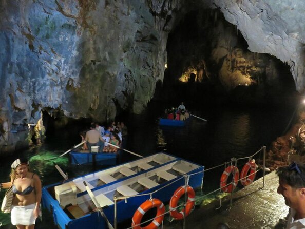 Small-Group Amalfi Coast Day Cruise from Positano - Key points at a glance