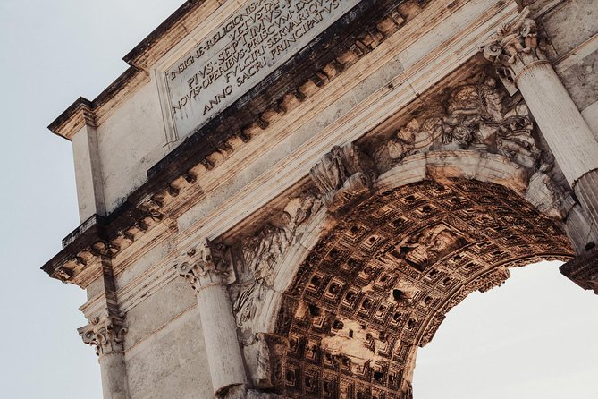 Small-Group Colosseum Tour with Roman Forum & Palatine Hill - The guide can make or break the experience