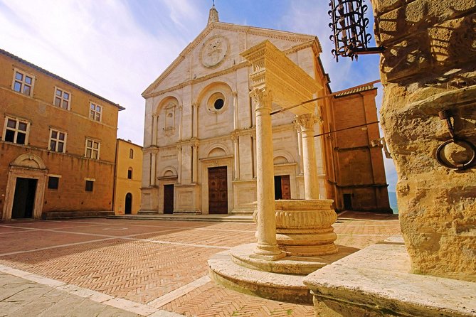 Small-Group Montepulciano and Pienza Day Trip from Siena - Cellars and Vino Nobile tasting